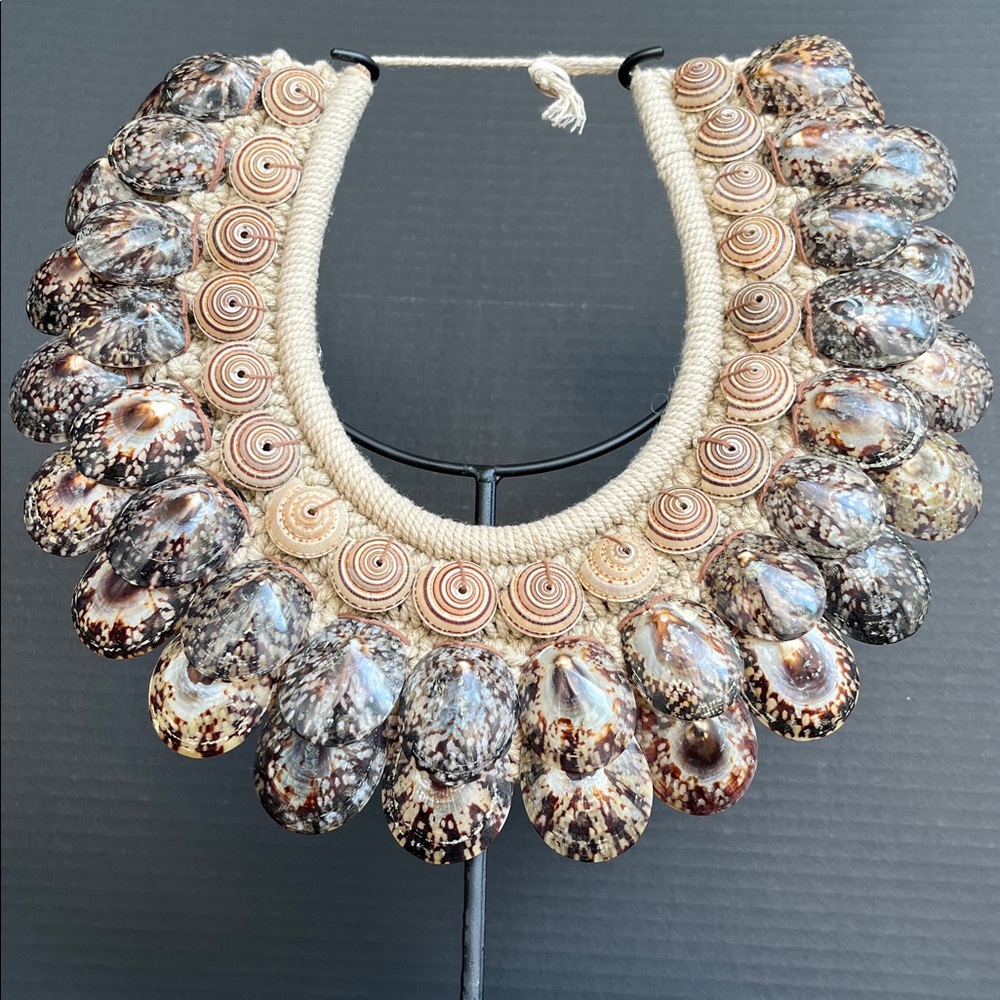 TRIBAL SHELL NECKLACE from Papua New Guinea called a Pectoral/Festival Necklace